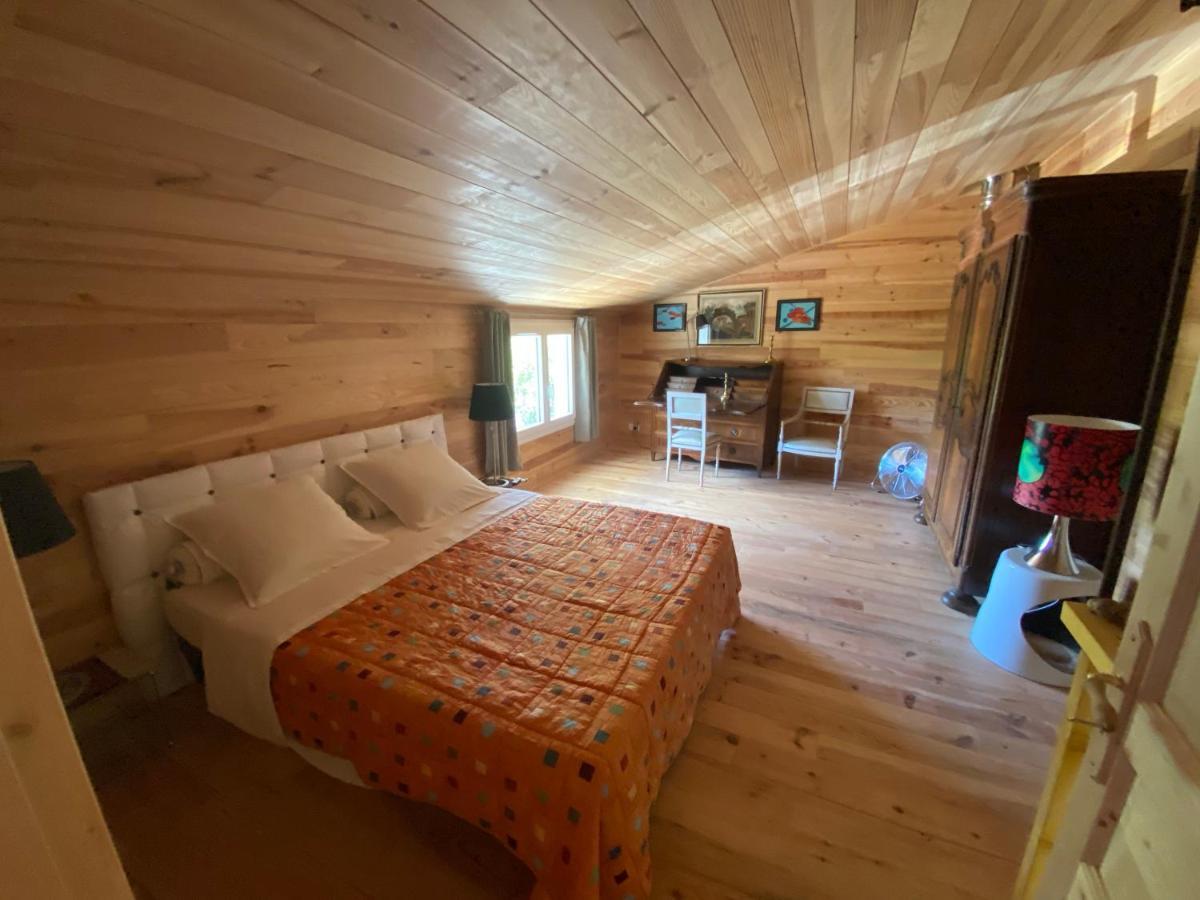 Maison d'hôtes des Perrières Digione Esterno foto